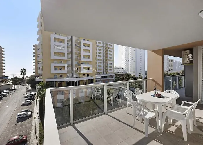 Elite 5a Apartment *